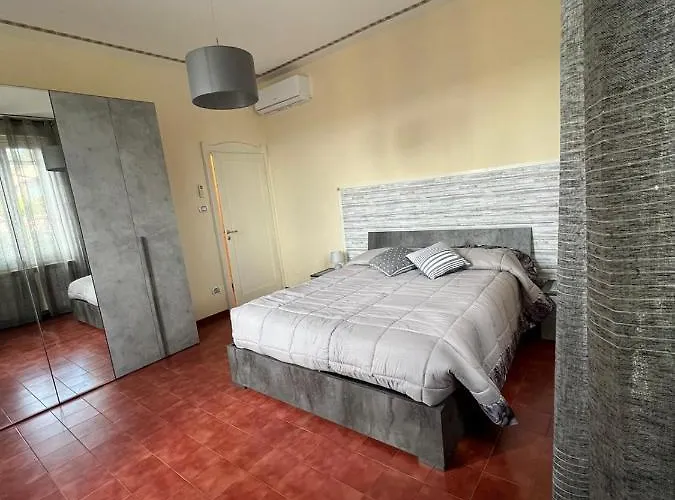 Lägenhet Casa Adelaide Vicino Al Mare,uscita Sud *