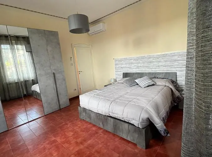 Lägenhet Casa Adelaide Vicino Al Mare,uscita Sud Ancona